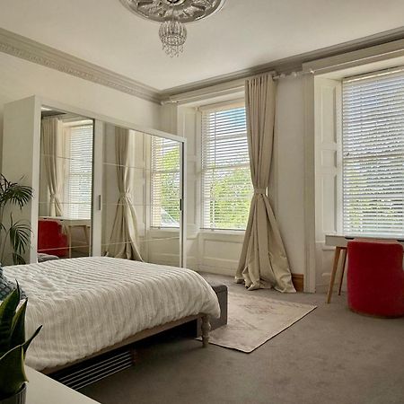 Entire Apartment By City Centre & Harbourside Bristol Exteriör bild