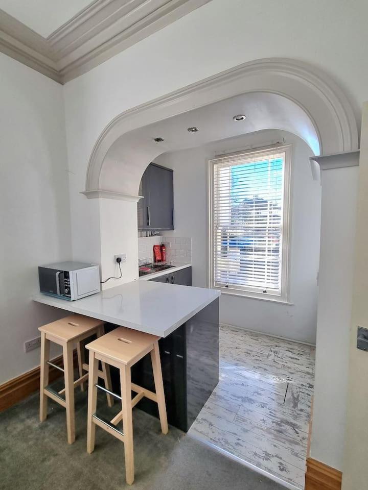 Entire Apartment By City Centre & Harbourside Bristol Exteriör bild